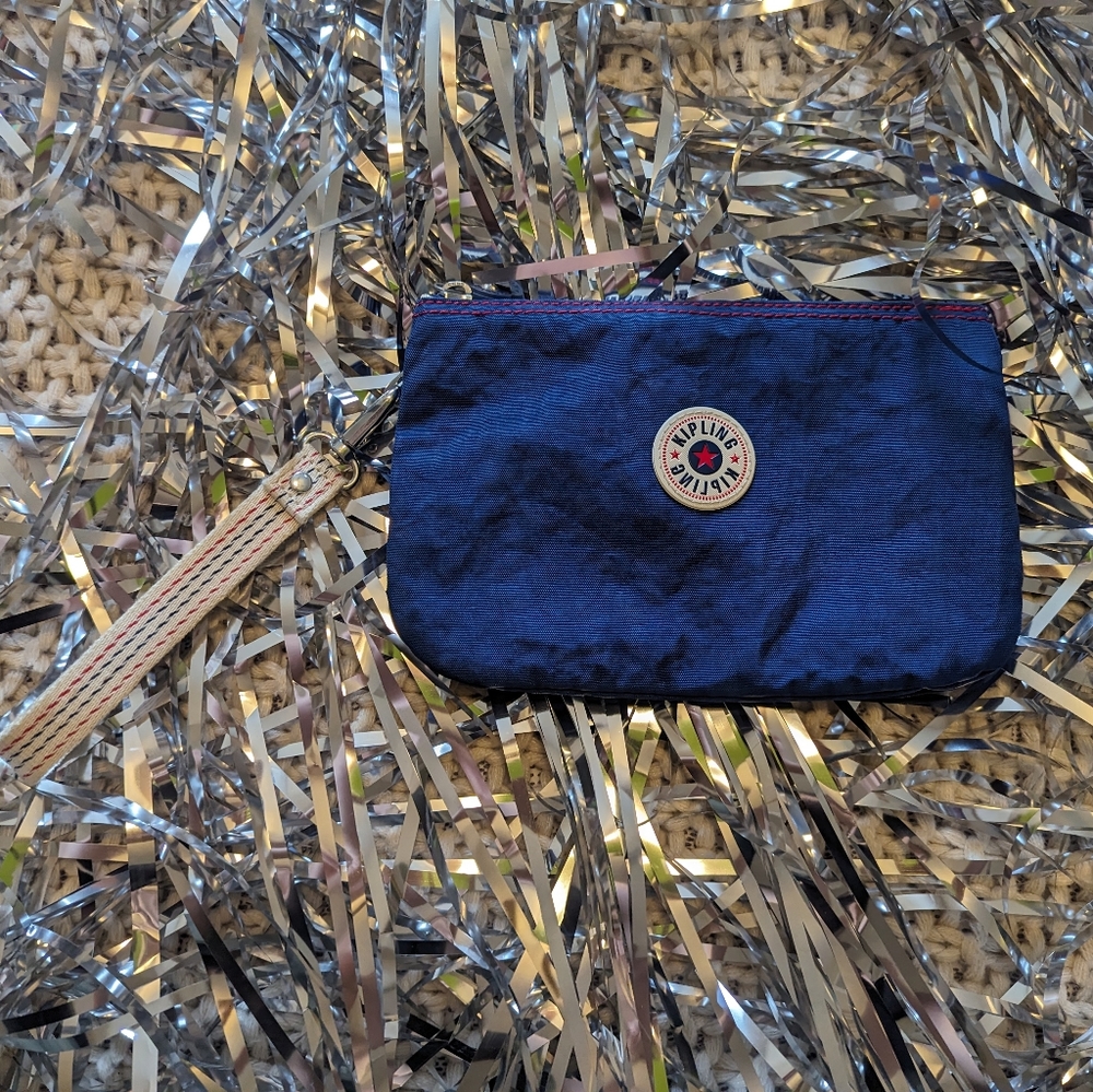 NWOT Kipling Creativity Wristlet